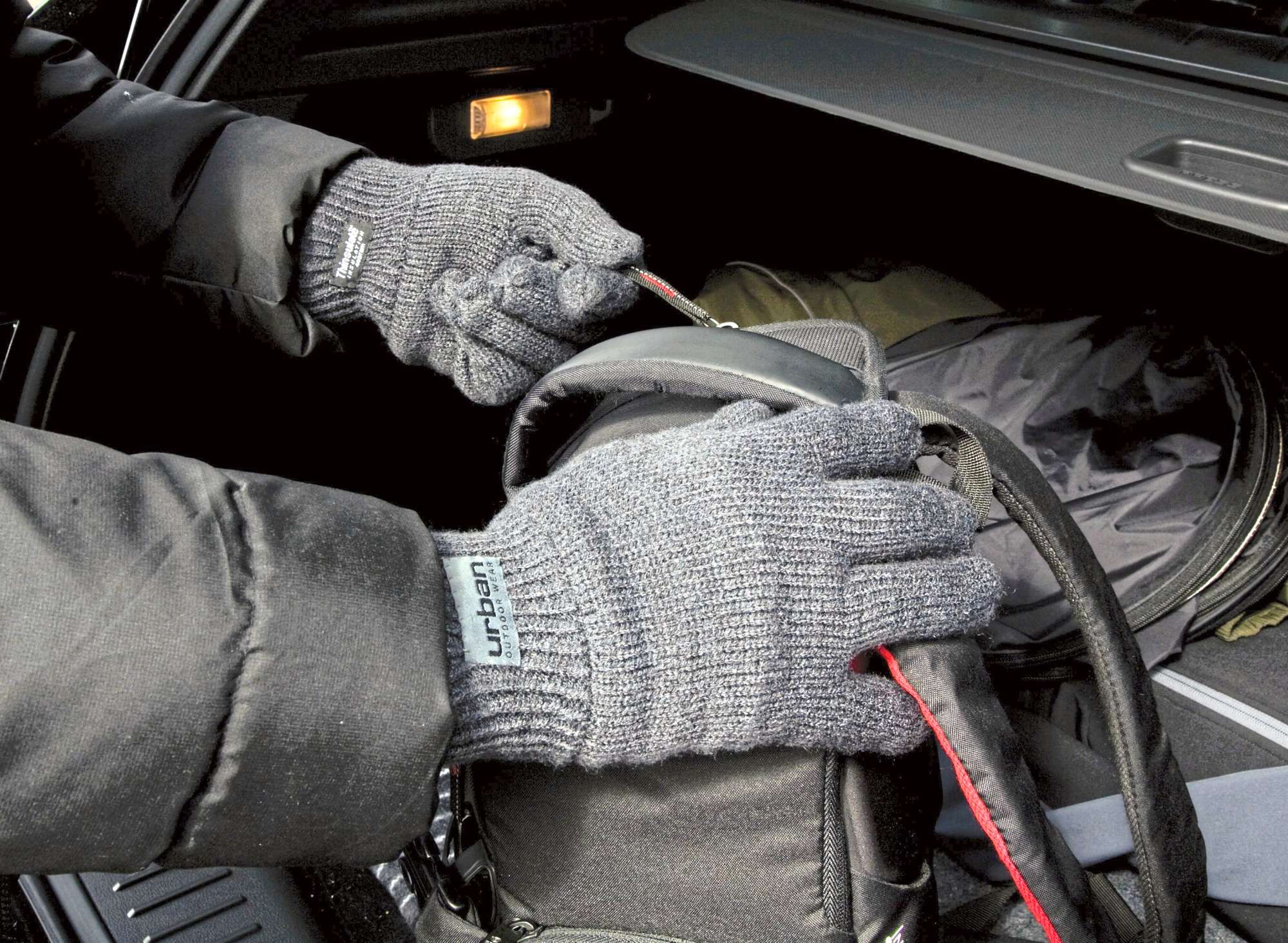 Result Winter Essentials Classic Fully Lined Thinsulate(TM) Gloves Black S/M (RT147X)